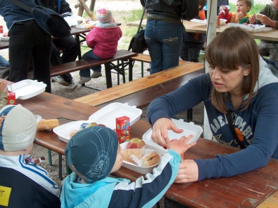 Dzien Matki i Dzien Dziecka z Radosnymi Maluchami w Choszczowce